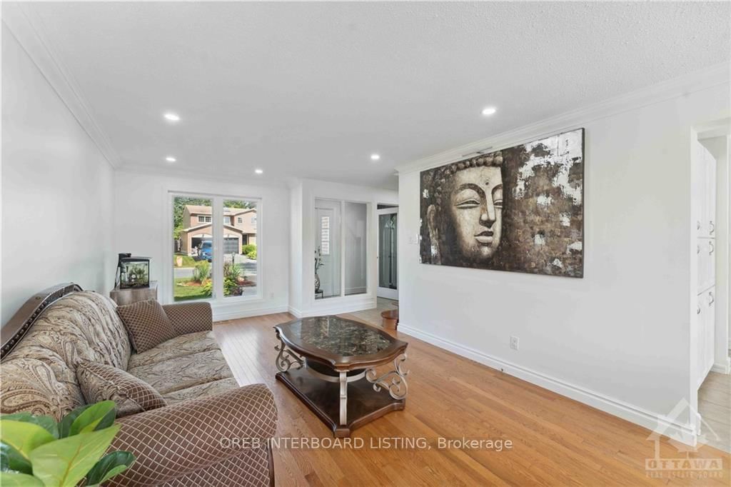 Photo 9 of 65 STRADWICK Ave, Ottawa, Barrhaven - Cedargrove/Fraserdale — HOMEH
