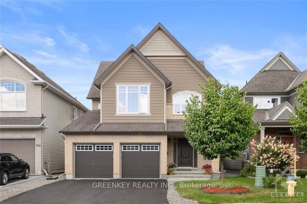 Photo 2 of 246 GRACEWOOD Cres, Ottawa, Blossom Park/Kemp Park/Findlay Creek — HOMEH