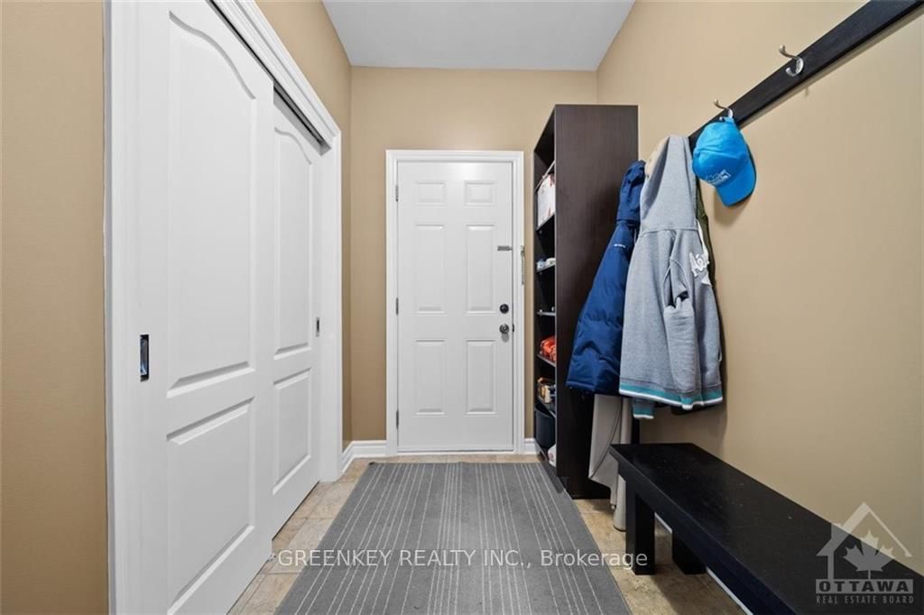 Photo 10 of 246 GRACEWOOD Cres, Ottawa, Blossom Park/Kemp Park/Findlay Creek — HOMEH