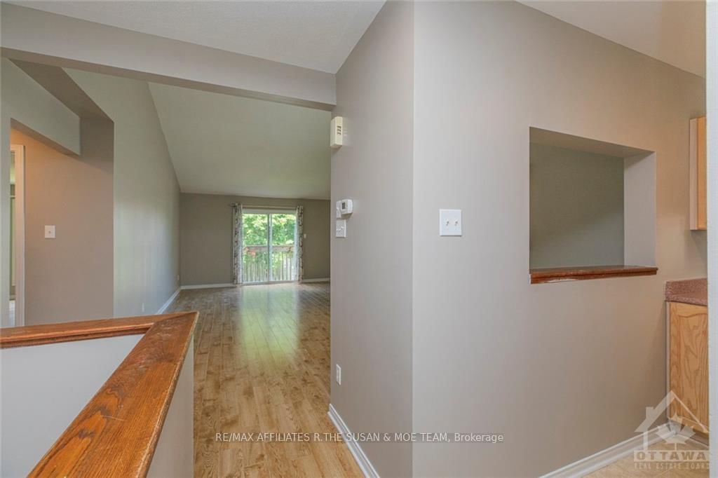 Photo 6 of 5113 LERNER Way, Ottawa, Beacon Hill South — HOMEH