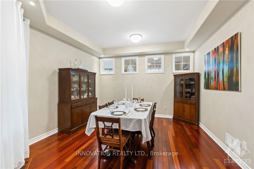 Photo 5 of 716 WILLOWMERE Way, Ottawa, Blossom Park/Kemp Park/Findlay Creek — HOMEH