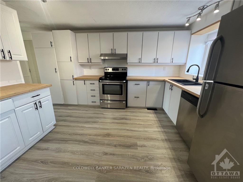 Photo 3 of 2296 COTTERS Cres, Ottawa, Windsor Park Village — HOMEH