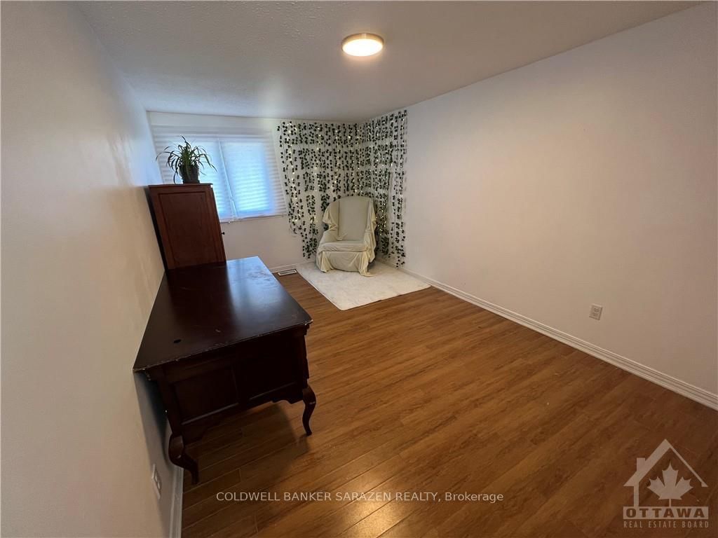 Photo 10 of 2296 COTTERS Cres, Ottawa, Windsor Park Village — HOMEH
