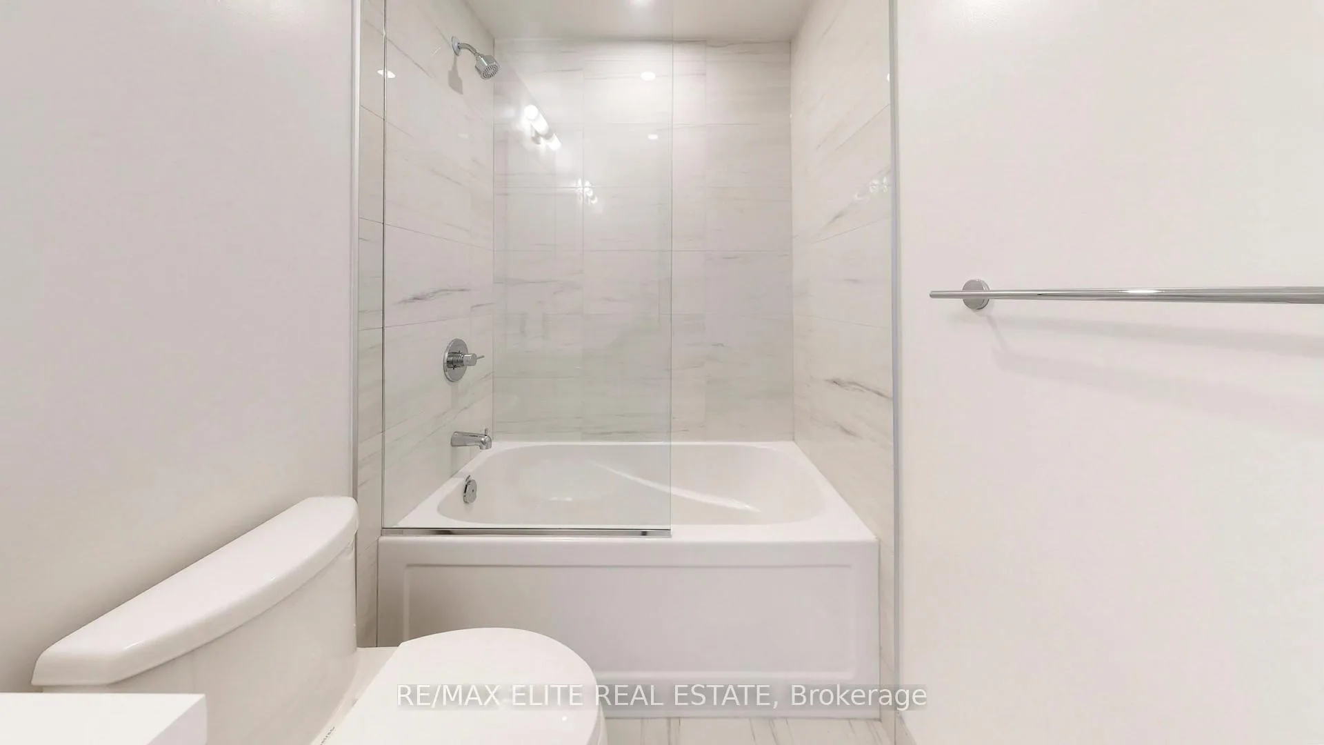 Photo 27 of Unit 520, 28 Interchange Way, Vaughan, Vaughan Corporate Centre — HOMEH