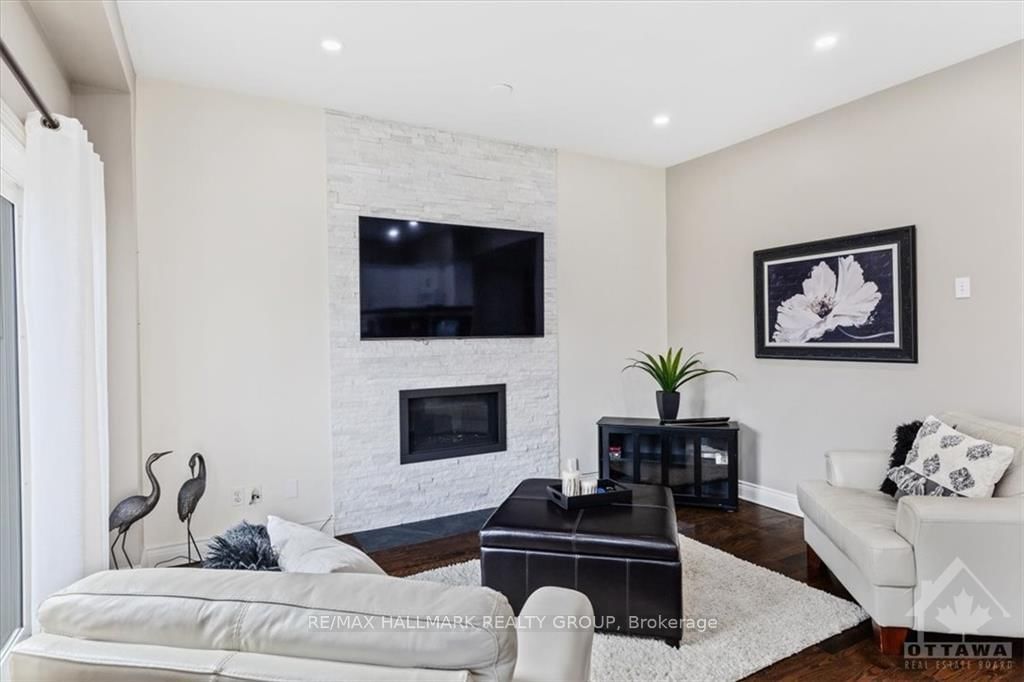 Photo 7 of 34 ALON St, Ottawa, Stittsville (North) — HOMEH
