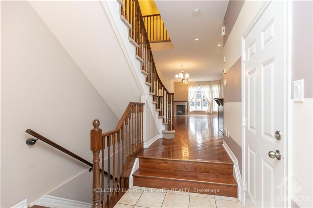 Photo 5 of 283 KINGHAVEN Cres, Ottawa, Kanata - Bridlewood — HOMEH