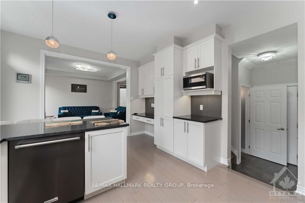 Photo 9 of 302 SUMMER SKY St, Ottawa, Notting Hill/Summerside — HOMEH