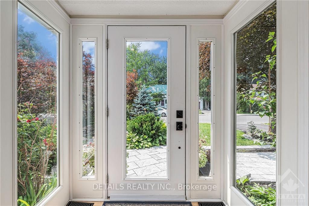Photo 2 of 15 BIRCH Ave, Ottawa, Manor Park — HOMEH