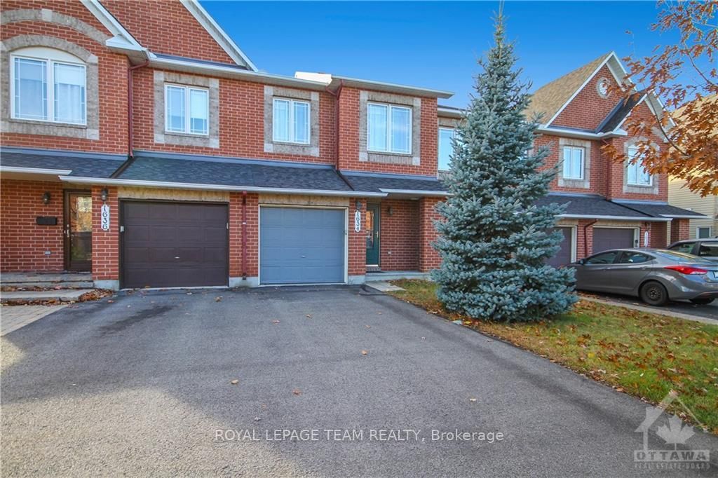 Front of 1634 HENRI LAUZON St