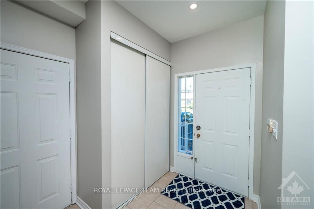 Photo 3 of 3374 MCCARTHY Rd, Ottawa, Hunt Club — HOMEH