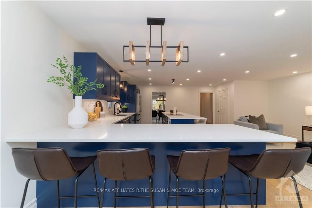 Photo 10 of 27 CLAUDET Cres, Ottawa, Hunt Club Park — HOMEH
