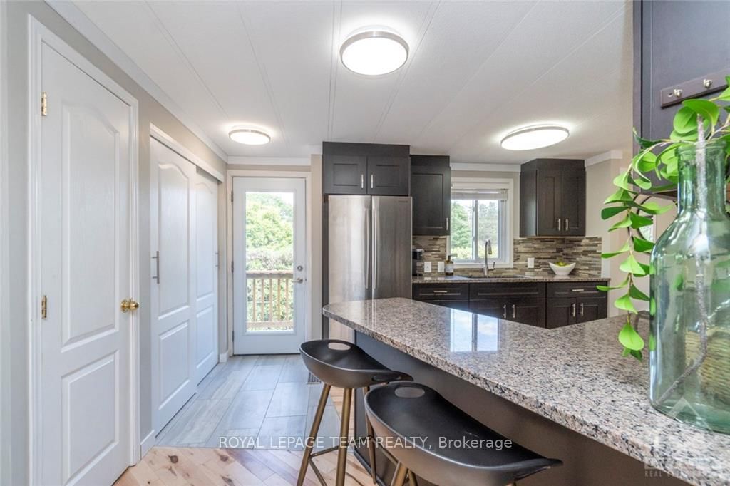 Photo 5 of 119 LEN PURCELL Dr, Ottawa, Constance Bay — HOMEH