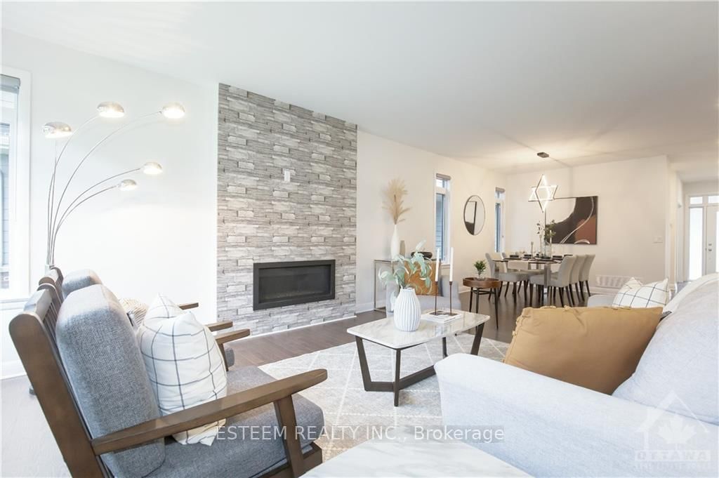 Photo 7 of 228 KETCHIKAN Cres, Ottawa, Kanata - Kanata Lakes/Heritage Hills — HOMEH