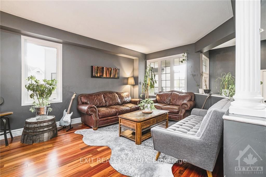 Photo 7 of 218 HILLPARK HIGH St, Ottawa, Mer Bleue/Bradley Estates/Anderson Park — HOMEH