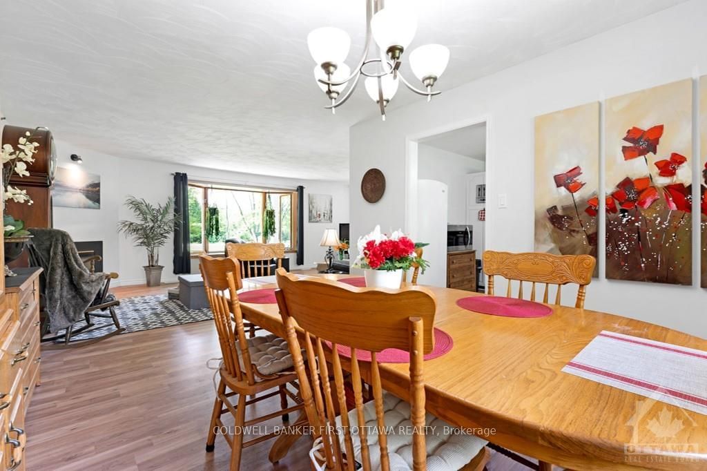 Photo 8 of 4996 STONECREST Rd, Ottawa, Woodlawn/Maclarens Landing/Kilmaurs — HOMEH