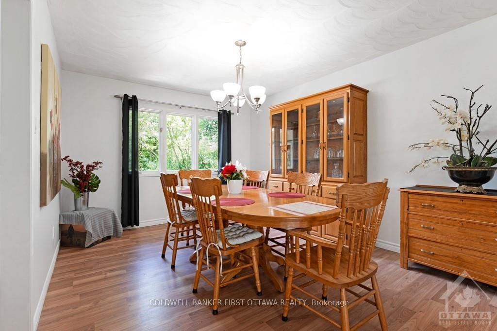 Photo 9 of 4996 STONECREST Rd, Ottawa, Woodlawn/Maclarens Landing/Kilmaurs — HOMEH