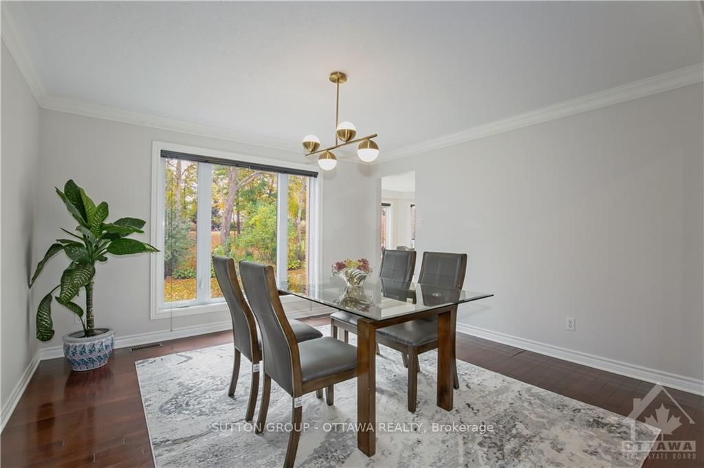 Photo 10 of 54 KNUDSON Dr, Ottawa, Kanata - Kanata Lakes/Heritage Hills — HOMEH