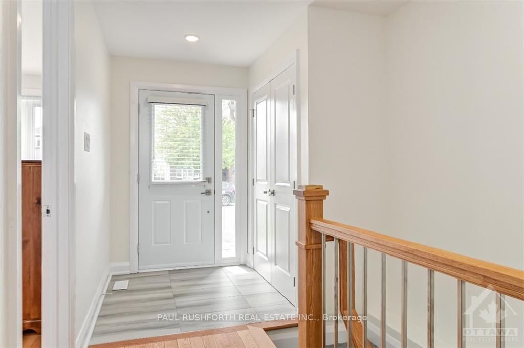 Photo 3 of 186 REDPATH Dr, Ottawa, Barrhaven East — HOMEH