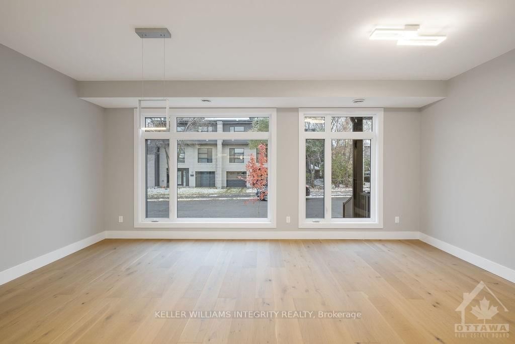 Photo 8 of 11 QUILL St, Ottawa, Overbrook/Castle Heights — HOMEH
