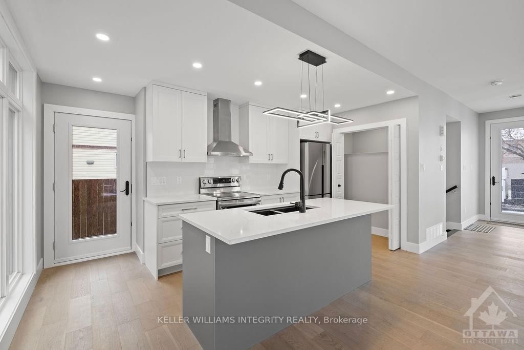 Photo 8 of 225 GLYNN Ave, Ottawa, Overbrook/Castle Heights — HOMEH