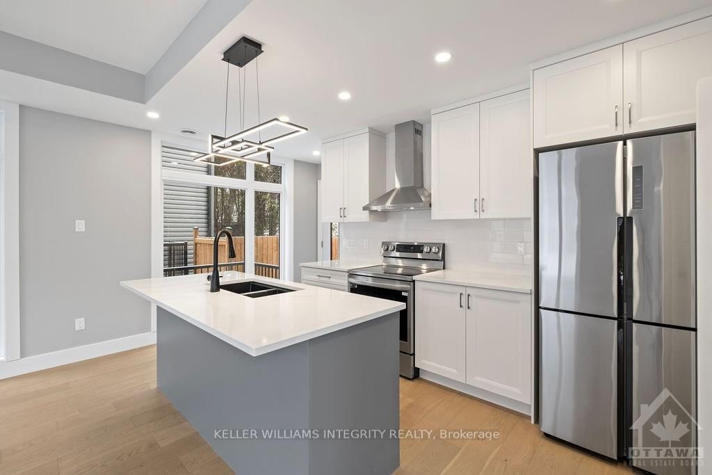Photo 10 of 225 GLYNN Ave, Ottawa, Overbrook/Castle Heights — HOMEH