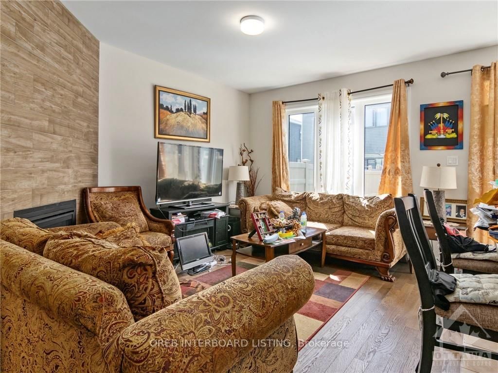 Photo 6 of 585 CATLEAF Row, Ottawa, Avalon West — HOMEH
