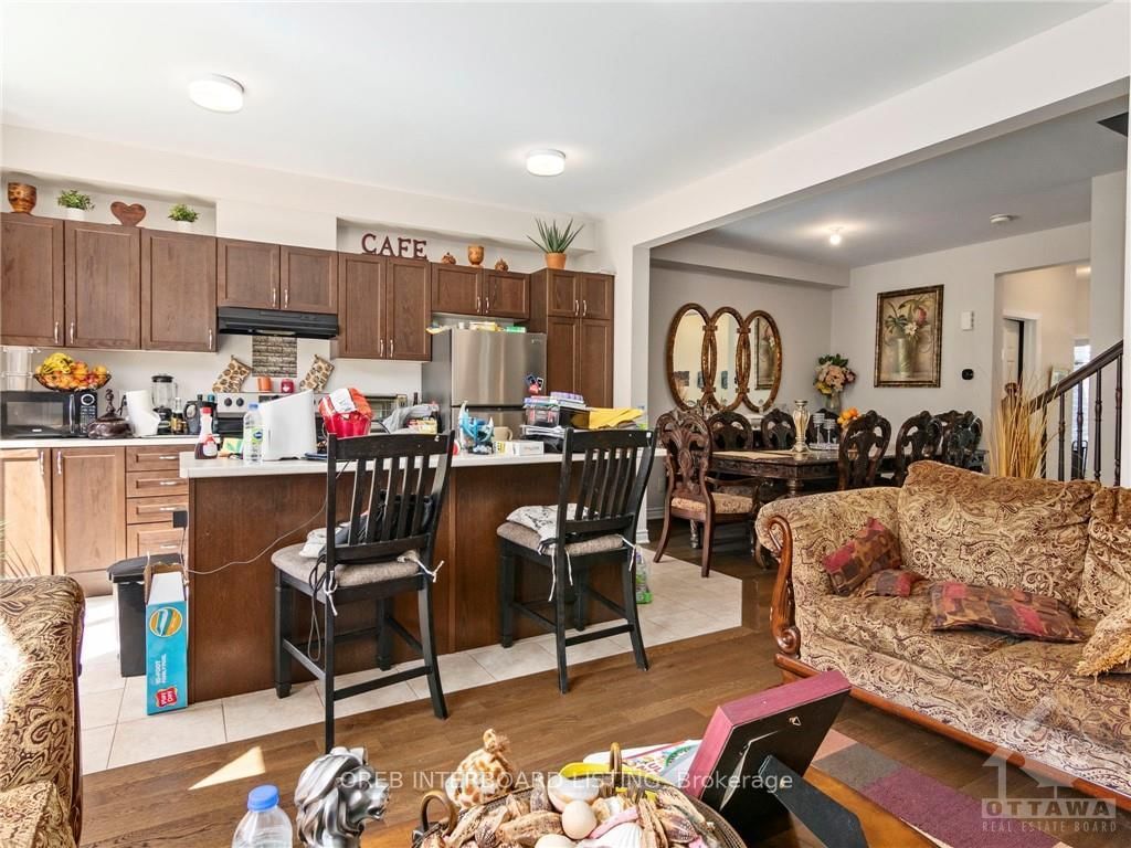 Photo 8 of 585 CATLEAF Row, Ottawa, Avalon West — HOMEH