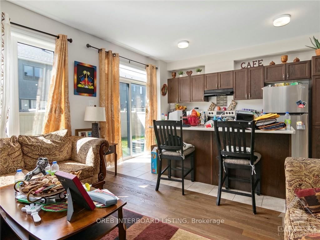 Photo 9 of 585 CATLEAF Row, Ottawa, Avalon West — HOMEH