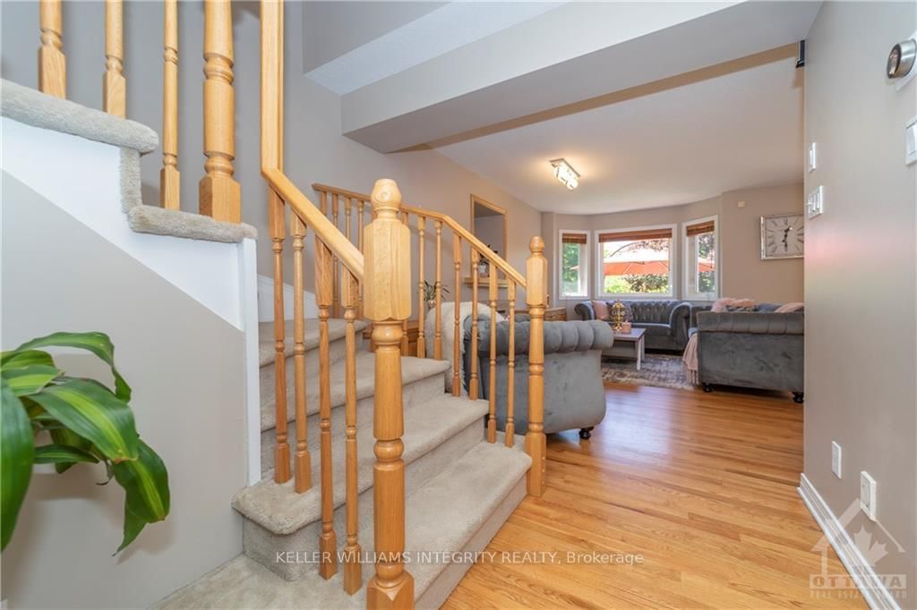 Photo 4 of 4440 WILDMINT Sq, Ottawa, Riverside South/Gloucester Glen — HOMEH