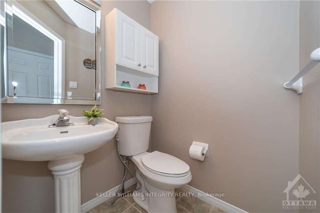 Photo 5 of 4440 WILDMINT Sq, Ottawa, Riverside South/Gloucester Glen — HOMEH