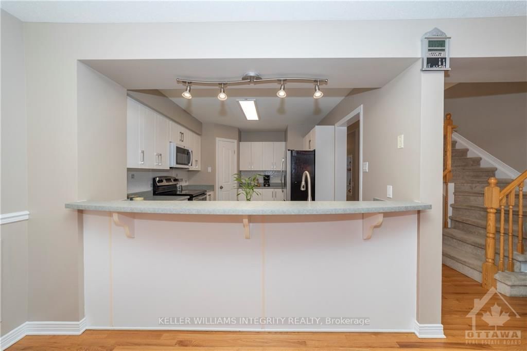 Photo 10 of 4440 WILDMINT Sq, Ottawa, Riverside South/Gloucester Glen — HOMEH