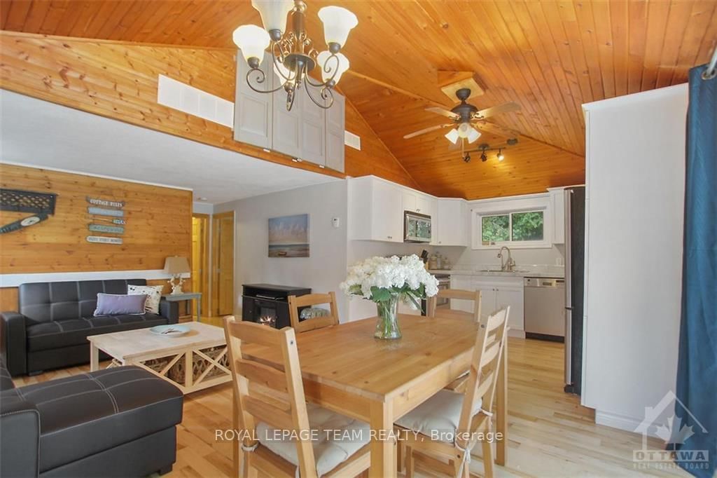 Photo 10 of 4568 NORTHWOODS Dr, Ottawa, Constance Bay — HOMEH
