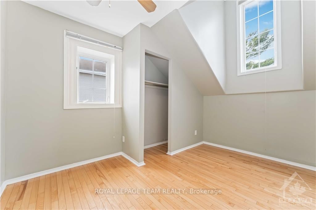 Photo 10 of 1010 PINECREST Rd, Ottawa, Fairfield Heights — HOMEH