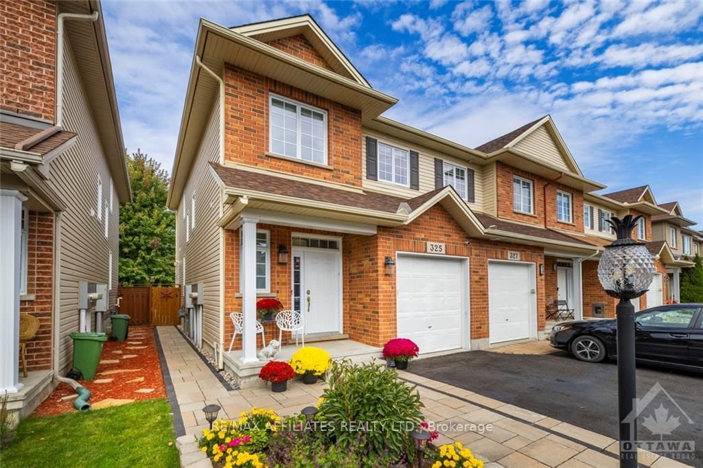 Photo 1 of 325 GLENBRAE Ave, Ottawa, Kanata - Morgan's Grant/South March — HOMEH