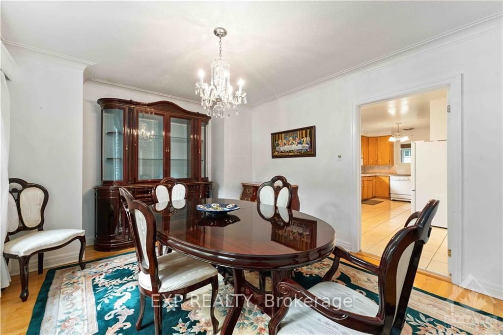 Photo 7 of 2224 ALTA VISTA Dr, Ottawa, Applewood Acres — HOMEH