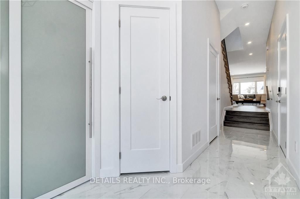 Photo 3 of 817 NORTON Ave, Ottawa, Queensway Terrace North — HOMEH