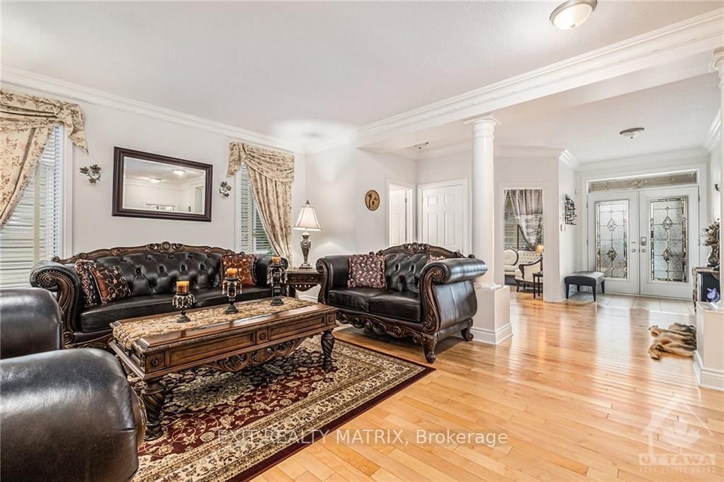Photo 6 of 388 FAIRLAKES Way, Ottawa, Avalon East — HOMEH