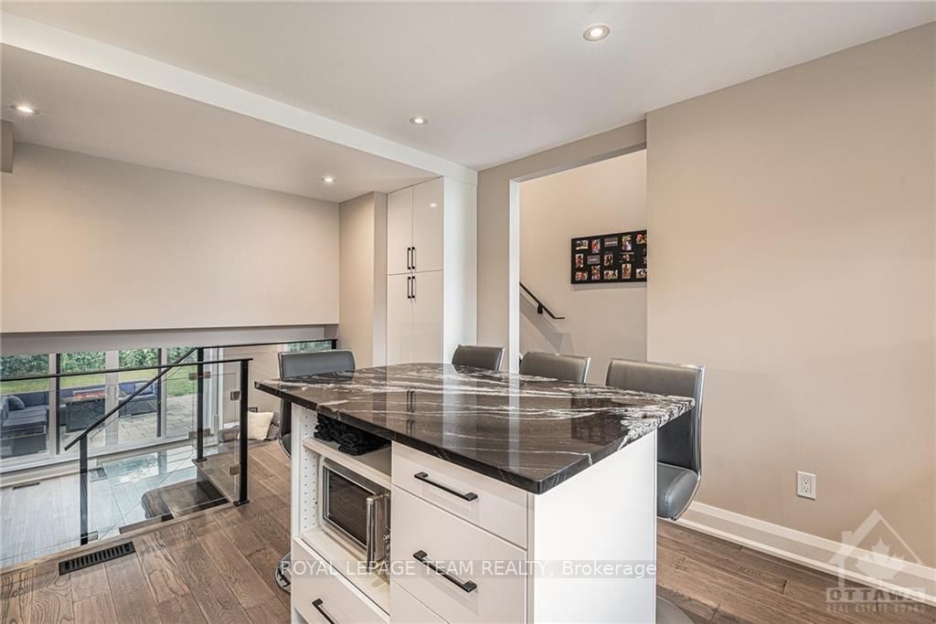 Photo 9 of 1248 HENRY FARM Dr, Ottawa, Copeland Park — HOMEH