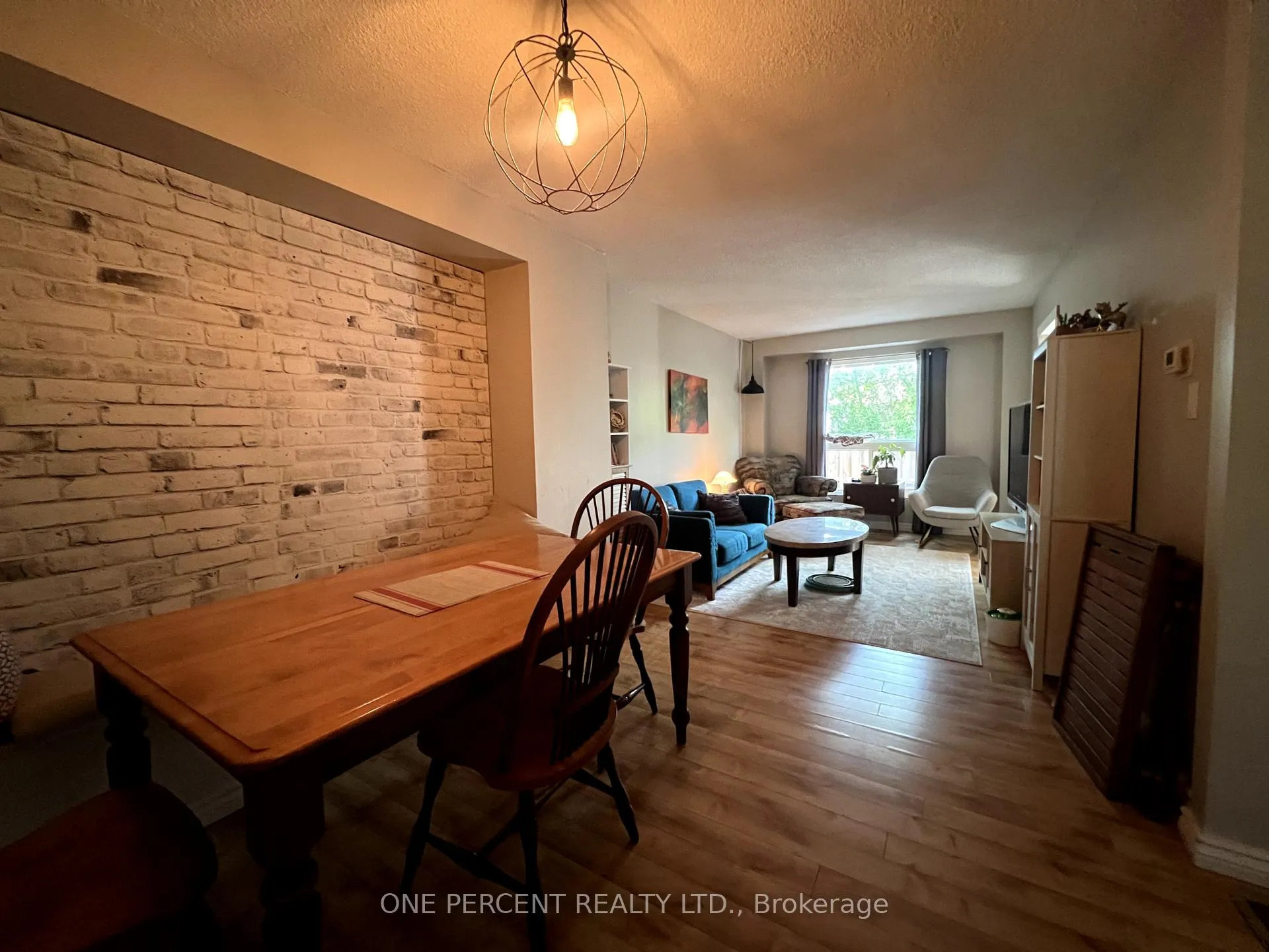 Front of Unit 2, 1330 Trowbridge Drive W