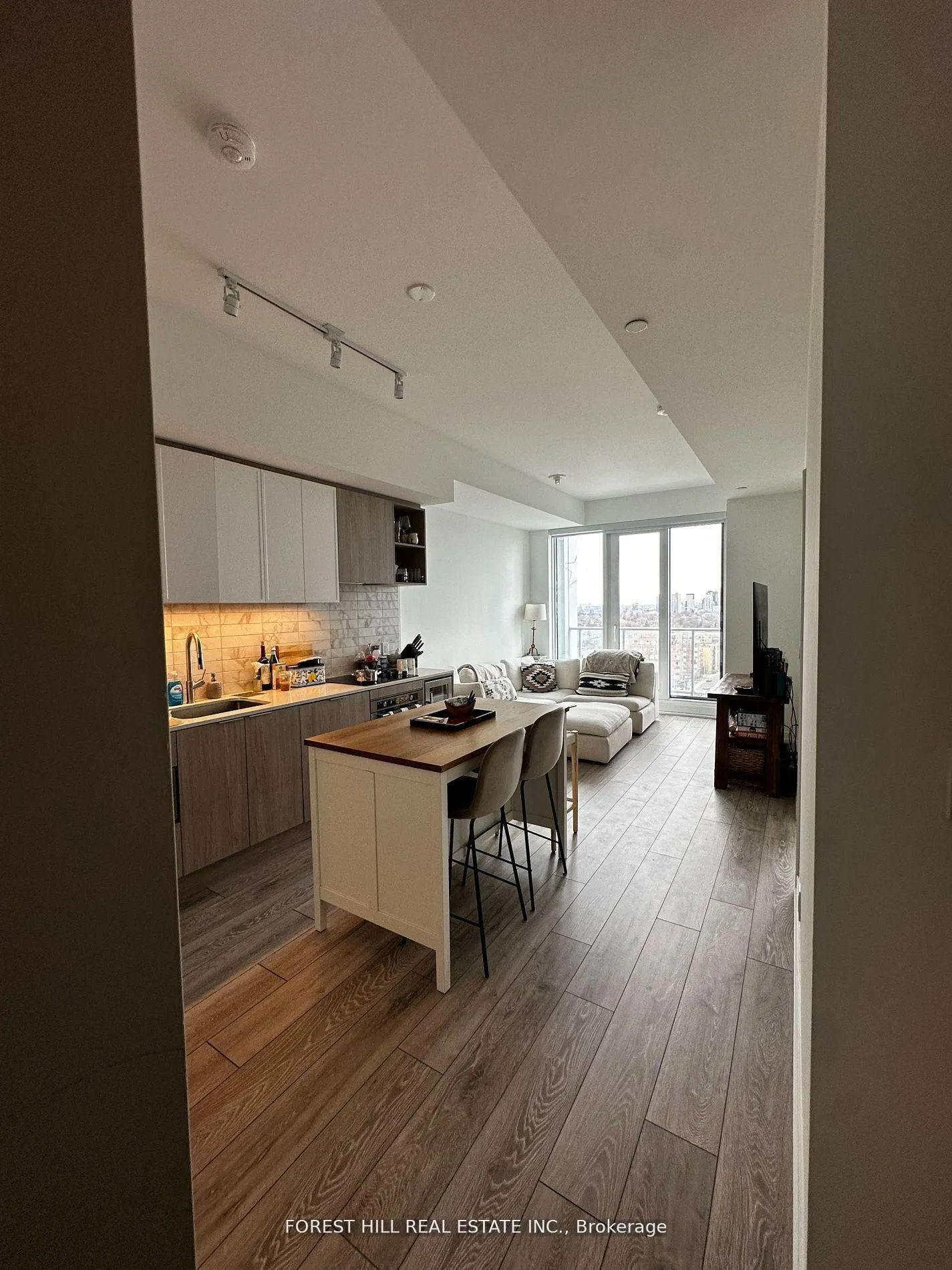 Photo 14 of Unit PH17, 2020 Bathurst Street, Toronto, Humewood-Cedarvale — HOMEH