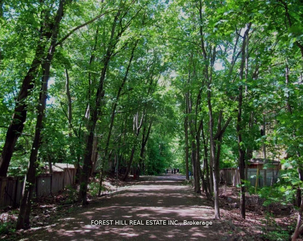 Photo 24 of Unit PH17, 2020 Bathurst Street, Toronto, Humewood-Cedarvale — HOMEH