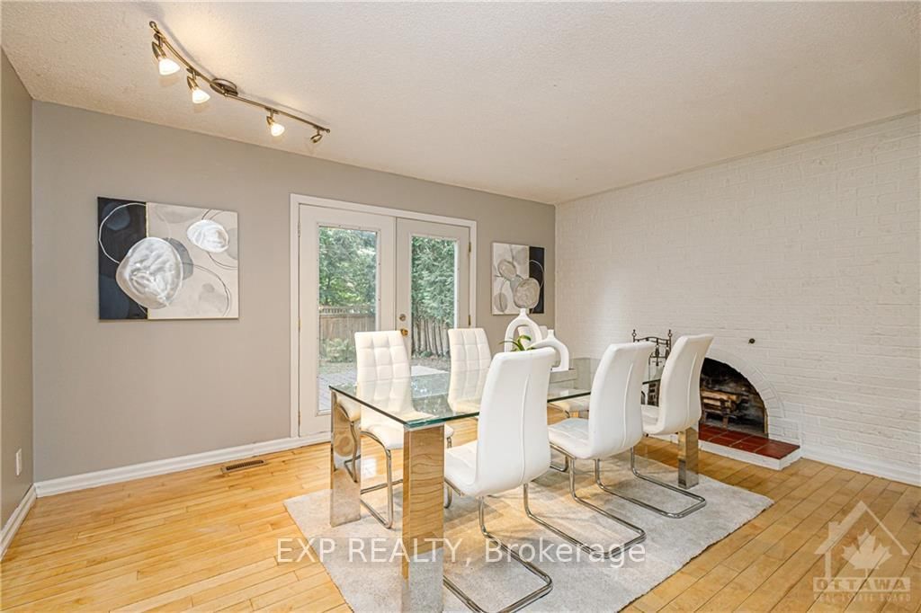 Photo 7 of 26 PELLAN Cres N, Ottawa, Kanata - Beaverbrook — HOMEH