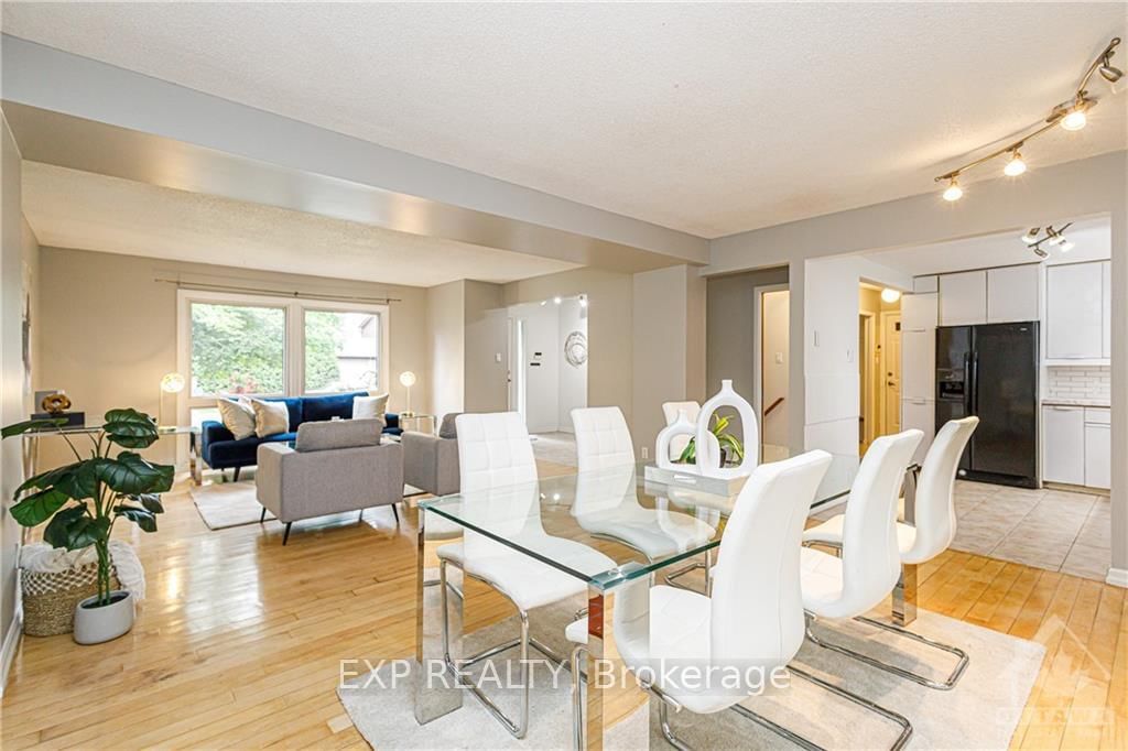 Photo 9 of 26 PELLAN Cres N, Ottawa, Kanata - Beaverbrook — HOMEH