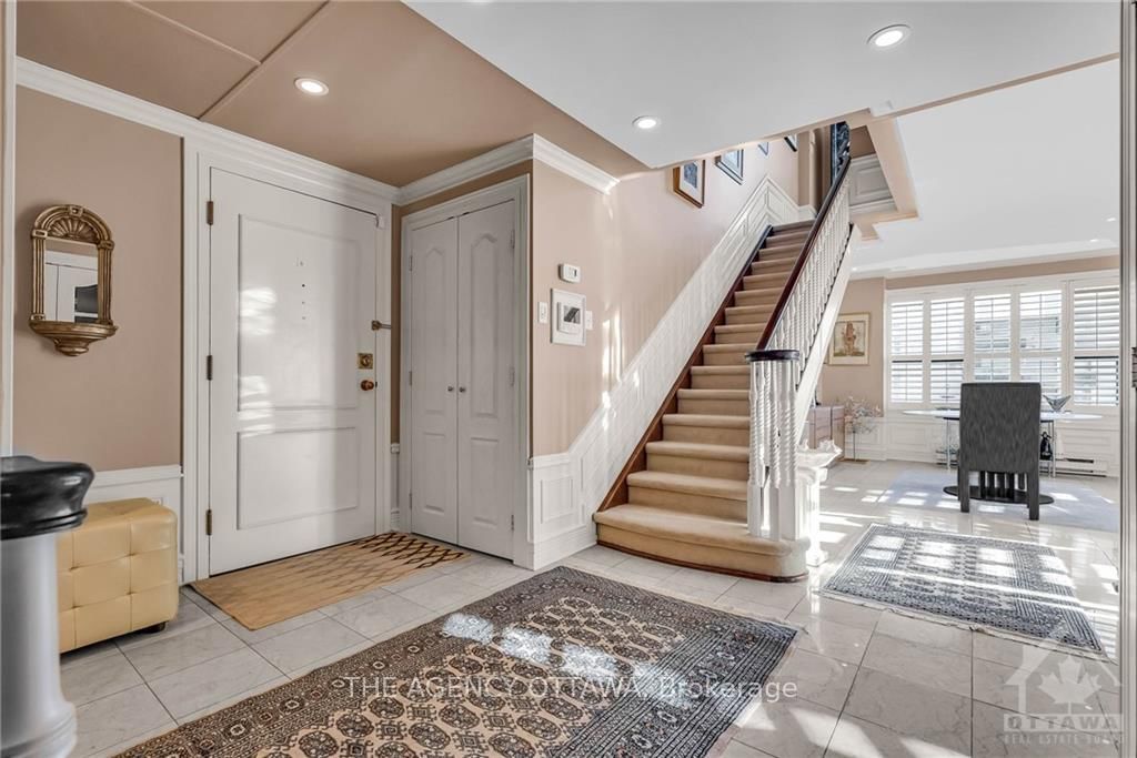 Photo 2 of Unit 2106, 556 LAURIER Ave W, Ottawa, Ottawa Centre — HOMEH