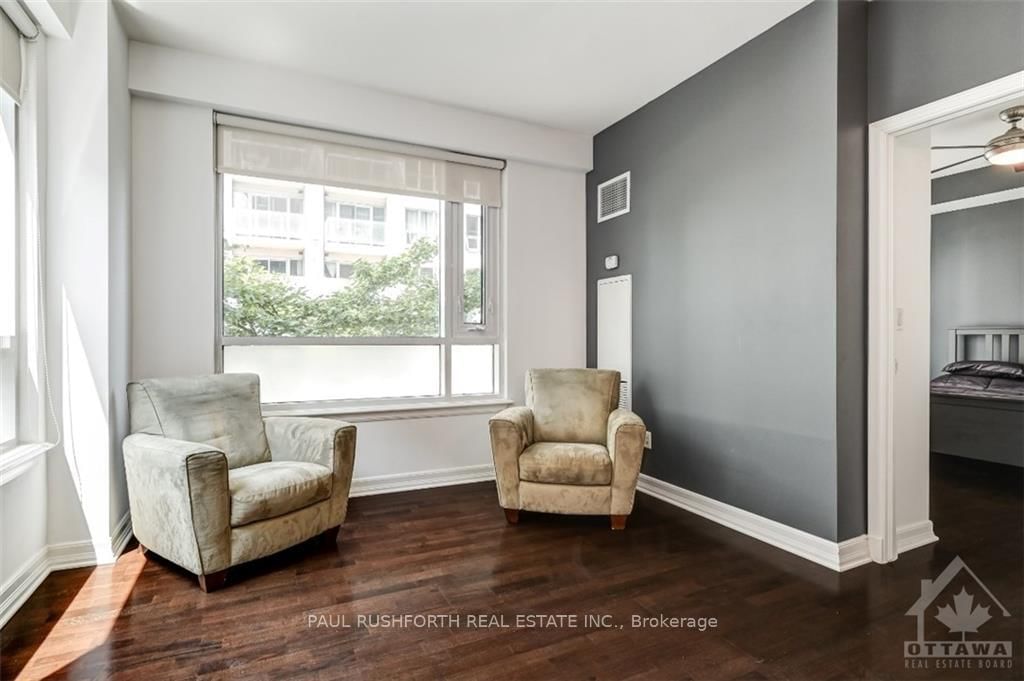 Photo 5 of Unit 105, 200 BESSERER St, Ottawa, Sandy Hill — HOMEH