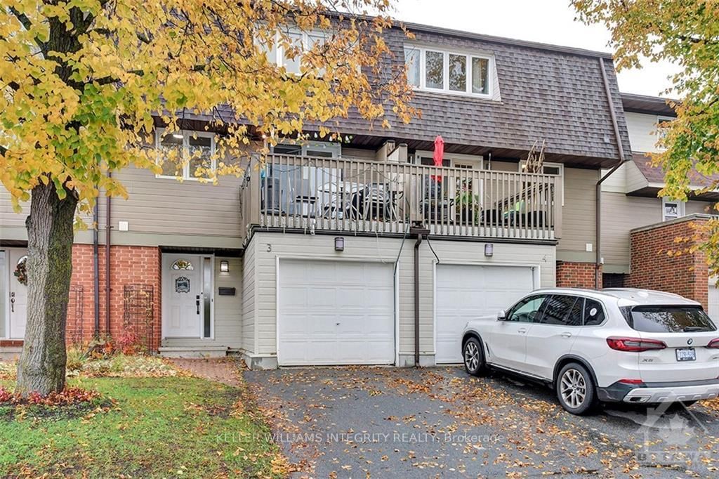 Front of Unit 3, 3205 UPLANDS Dr