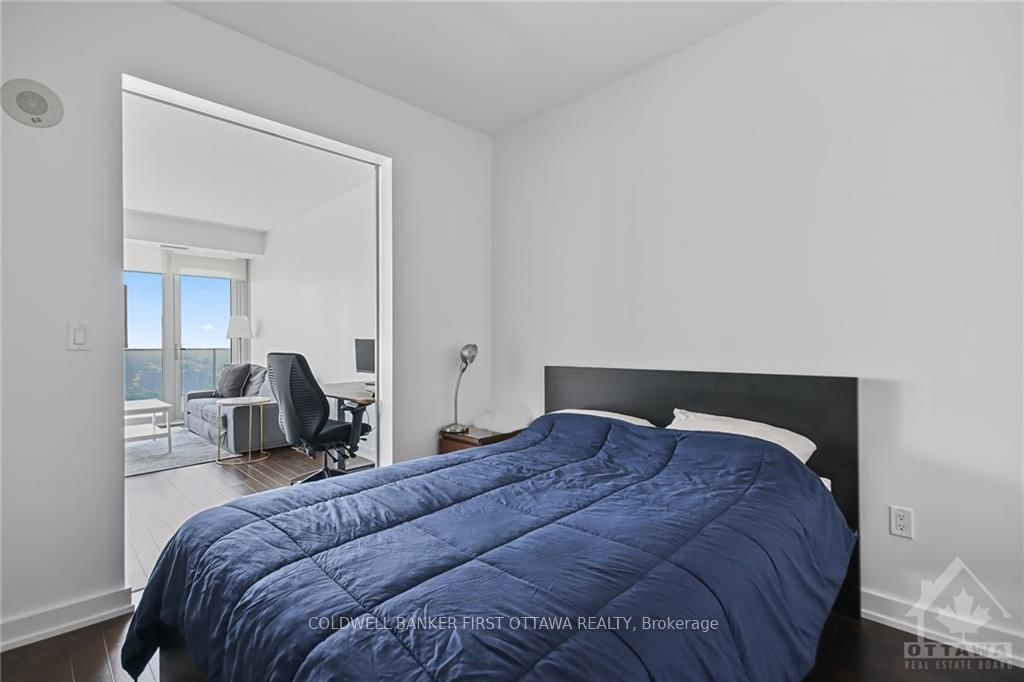 Photo 3 of Unit 1408, 111 CHAMPAGNE Ave, Ottawa, West Centre Town — HOMEH
