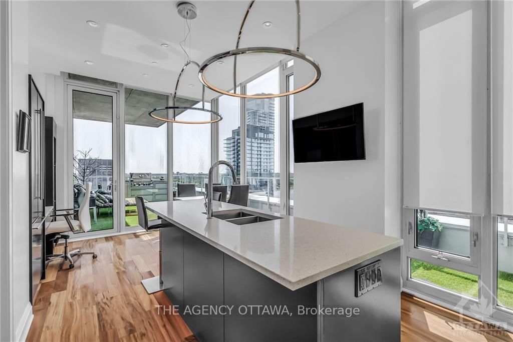 Photo 6 of Unit 2004, 111 CHAMPAGNE Ave S, Ottawa, West Centre Town — HOMEH