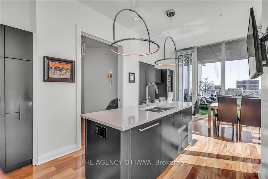 Photo 9 of Unit 2004, 111 CHAMPAGNE Ave S, Ottawa, West Centre Town — HOMEH