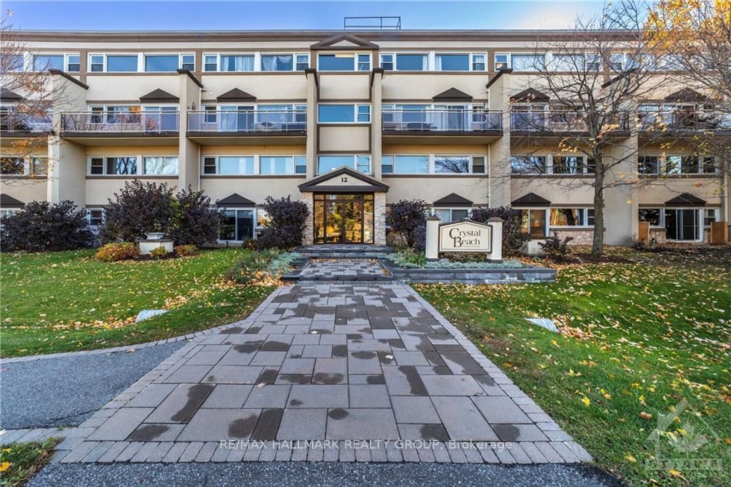 Front of Unit 121, 12 CORKSTOWN RD Rd